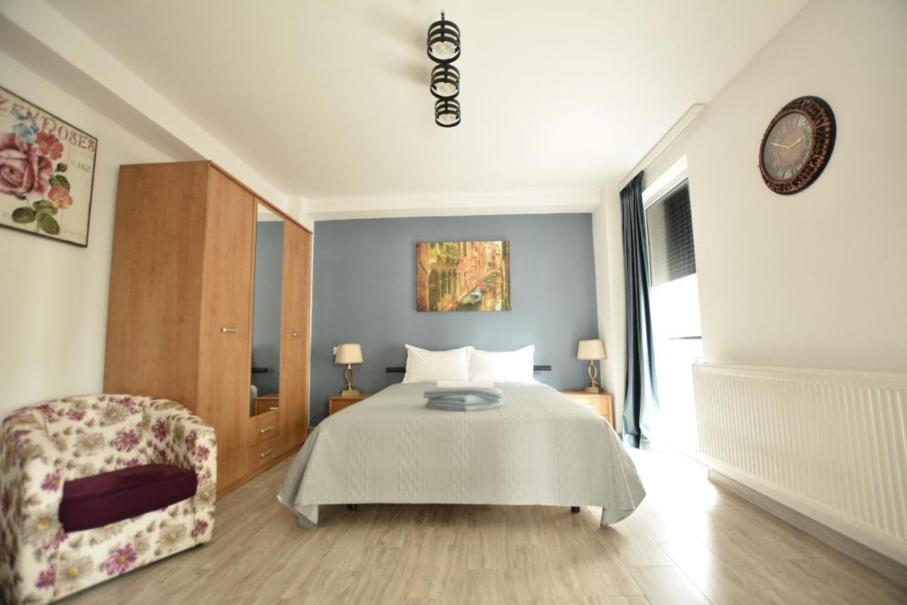 Mario Apartamente - Romantic Mamaia Luaran gambar
